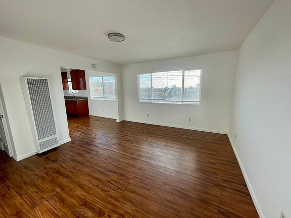 2nd image of 7884-7886 Ney Ave #A