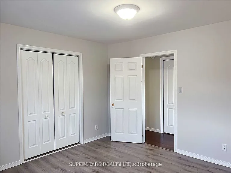 276 Parkwood Ave — Photo 13
