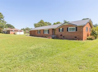 126 Carling Dr, Anderson, SC 29625