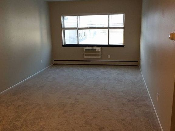 3rd image of 2637 N Frederick Ave APT 109