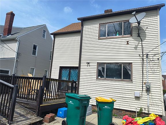 2nd image of 21104 Clare Ave