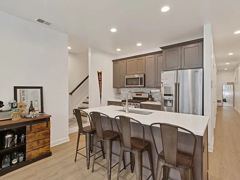 3243 S Wells St #G — Photo 3