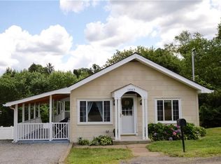 1883 Beechford Ave, Coraopolis, PA