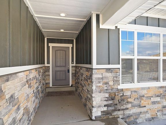 2nd image of 2588 E White Birch Dr