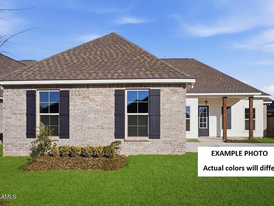 1st image of 215 Appleby Way