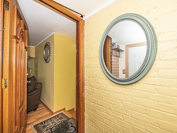4th image of 2165 N Melvina Ave