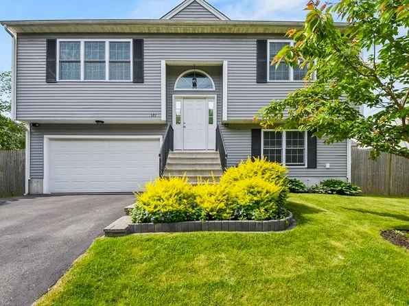 171 Henry St, Fall River, MA 02721