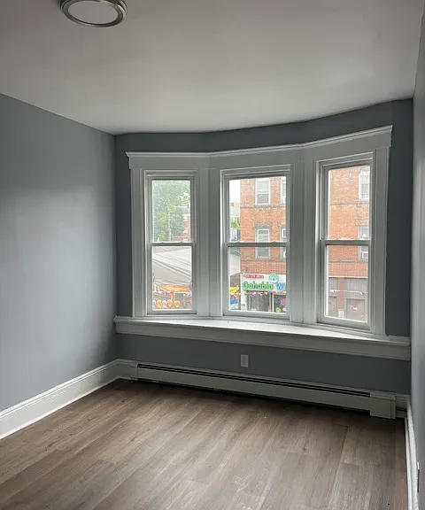 324 Morris Ave #2 — Photo 6