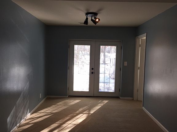 Patio Door/Living Room