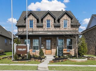 1612 Swan St, Van Alstyne, TX 75495