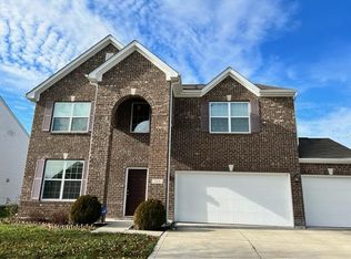 1470 Valdarno Dr, Greenwood, IN 46143