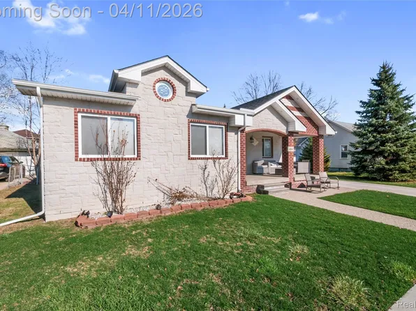 6164 N Gulley Rd, Dearborn Heights, MI 48127