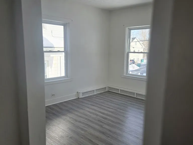 29 Beech St #1 — Photo 10
