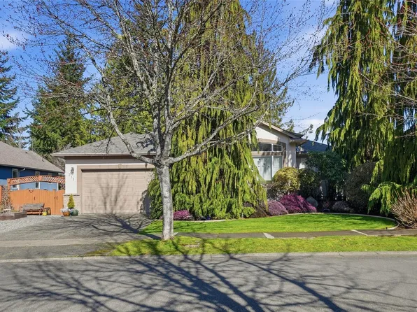 211 Saturna Dr, Qualicum Beach, BC V9K 2P5