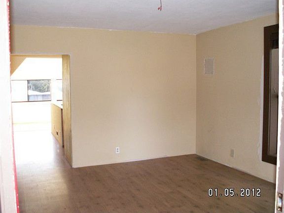 2nd image of 32409 Morgan Dr