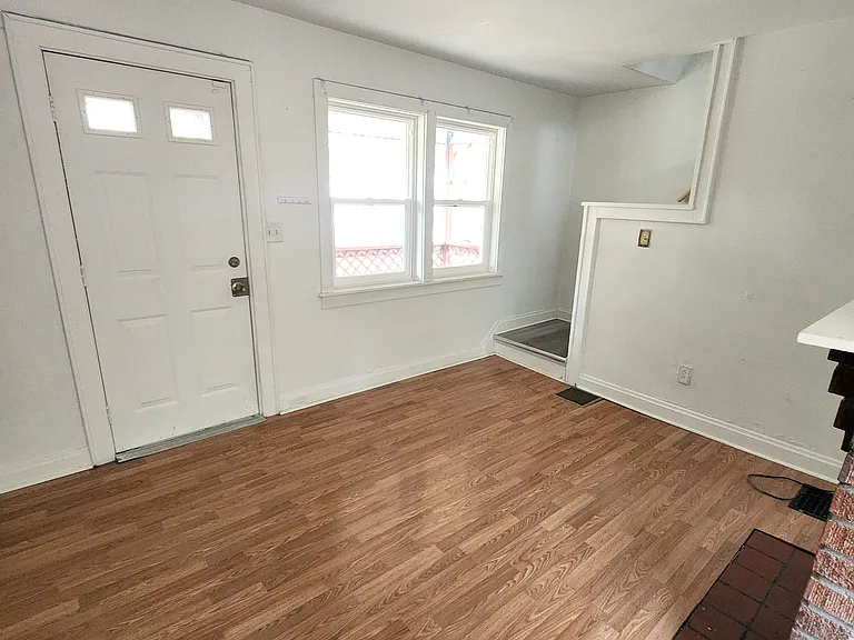 514 N Ohio Ave — Photo 1