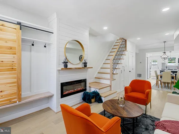 2015 Gales St NE, Washington, DC 20002