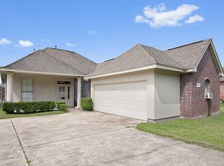 12604 Springfield Rd, Denham Springs, LA 70706
