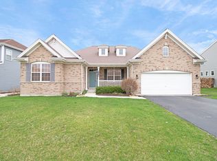 2881 Haydn St, Woodstock, IL 60098