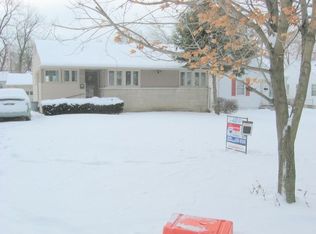 1943 E Johns Ave, Decatur, IL 62521