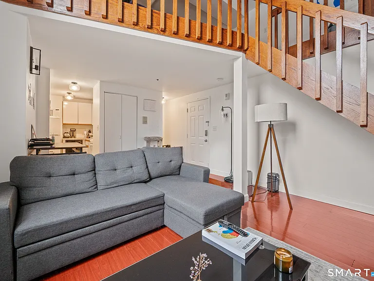 124 Court St #505 — Photo 7