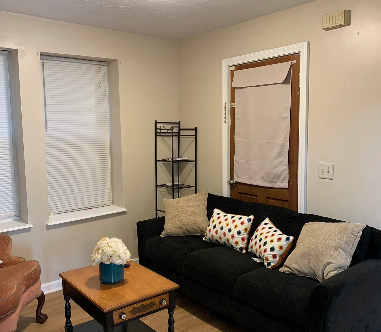 3 bed, $950 — Photo 4