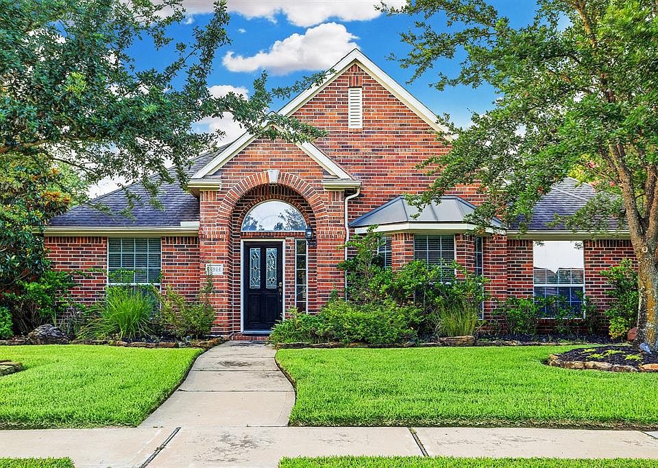 1st image of 17914 Oak Park Bend Ln