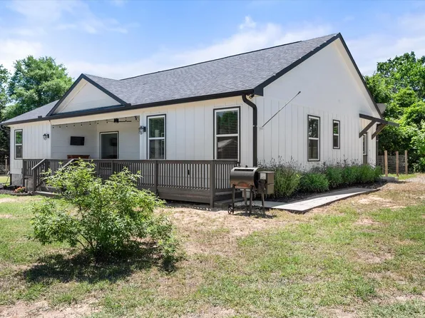 10802 County Road 3909, Athens, TX 75752
