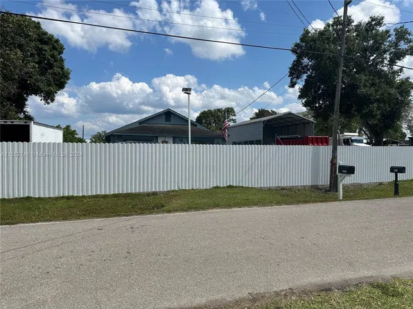 1014 Geiger Rd, Clewiston, FL 33440