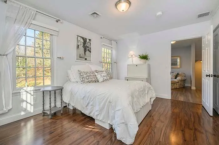 Fairfield Dr — Photo 16