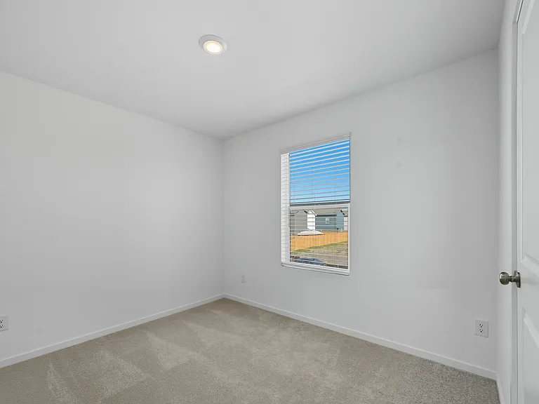 823 Sandhill Crane Ln — Photo 10