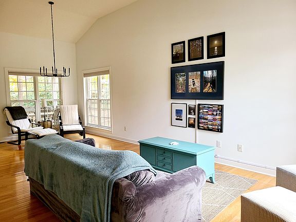 Samsung Frame Smart TV for streaming apps