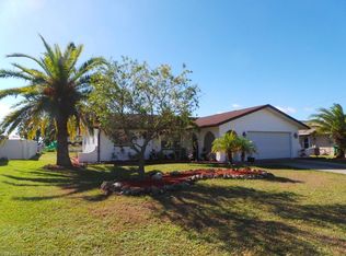 922 SE 27th St, Cape Coral, FL 33904