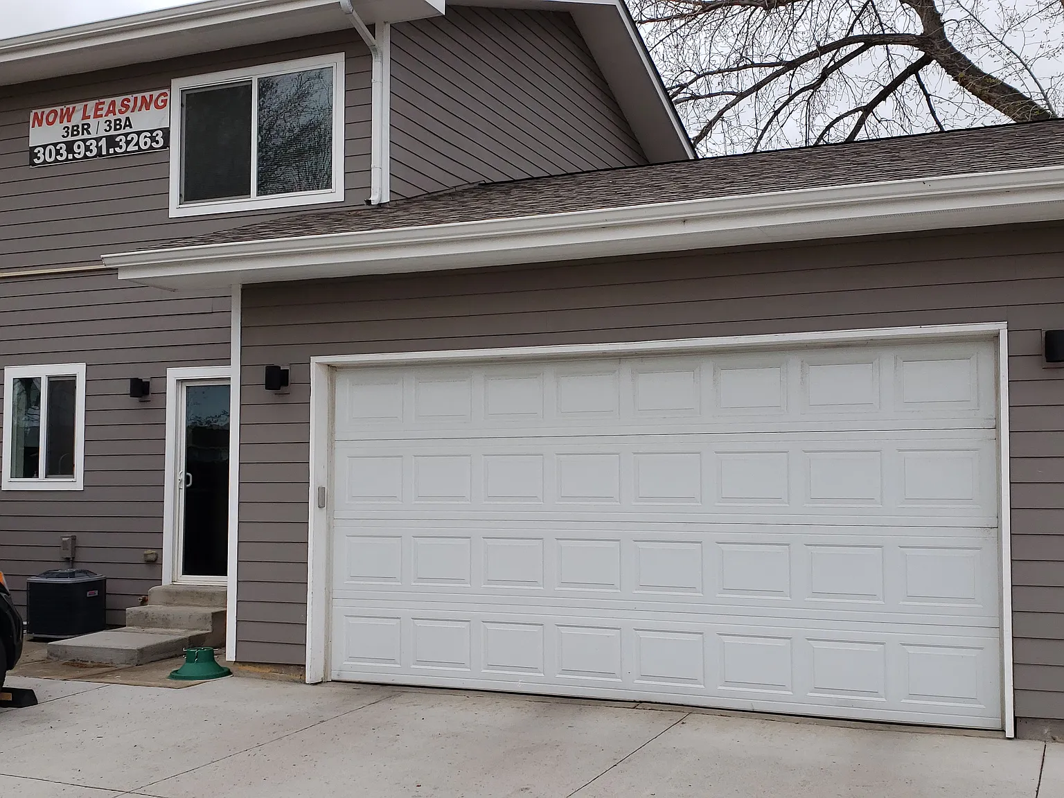 3 bed, 2.5 bath, 1650 sqft, $2,550 — Photo 3