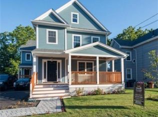 424-426 Poplar St, Roslindale, MA 02131