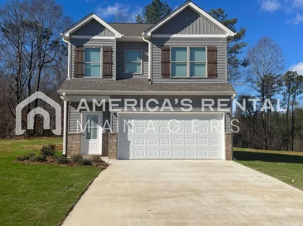 255 Buckhorn Cir, Weaver, AL 36277