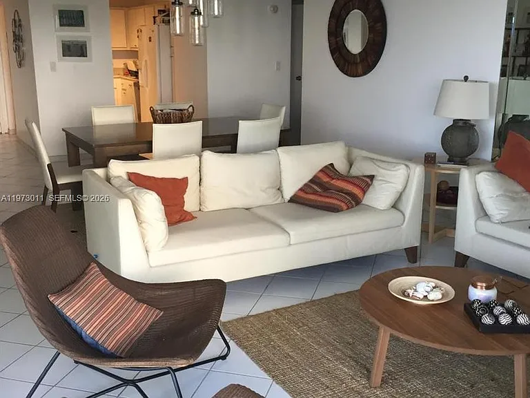 100 Bayview Dr #516 — Photo 19