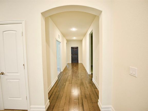 2nd image of 109 Crimson Law Dr