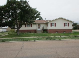 425 N Kennedy St, Sharon Springs, KS 67758
