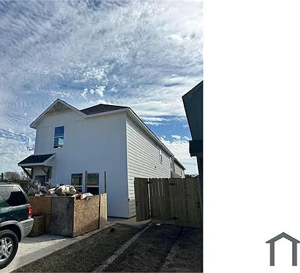3 bed, 1190 sqft, $1,950 — Photo 2