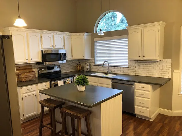 1493 N 440 W — Photo 3