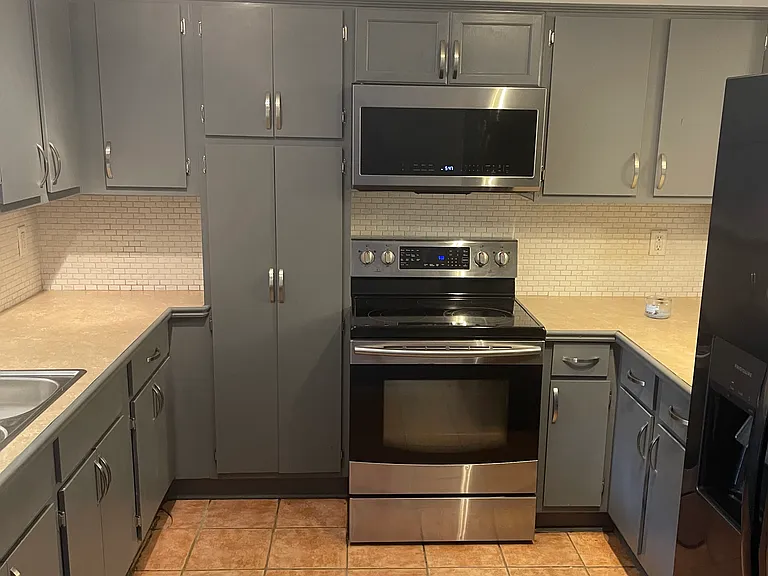 2741 Jobee Dr #3 — Photo 9