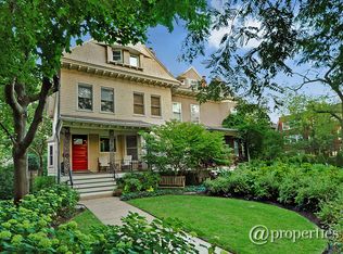 1205 Hinman Ave, Evanston, IL 60202