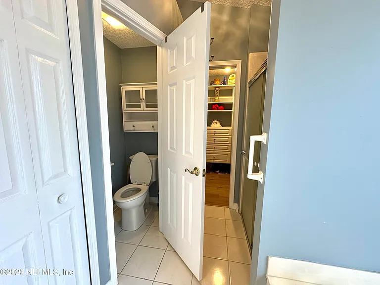 421 Chicopee Ct — Photo 31
