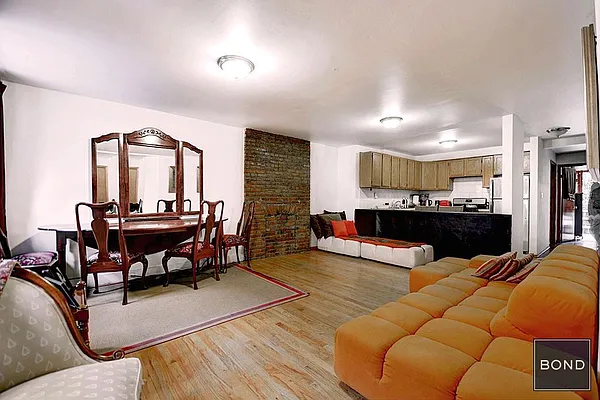 Rented by Bond New York | media 10