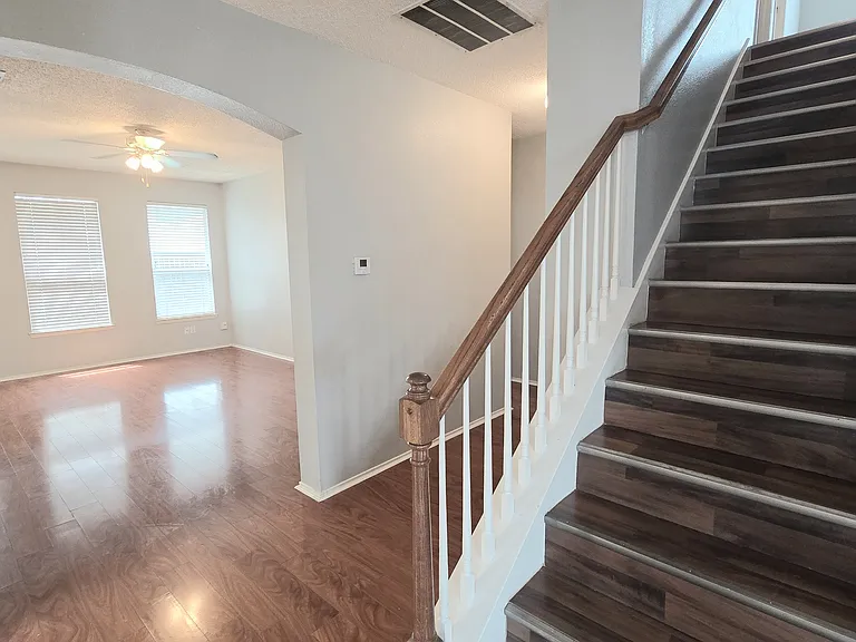 12783 Honey Locust Cir — Photo 12