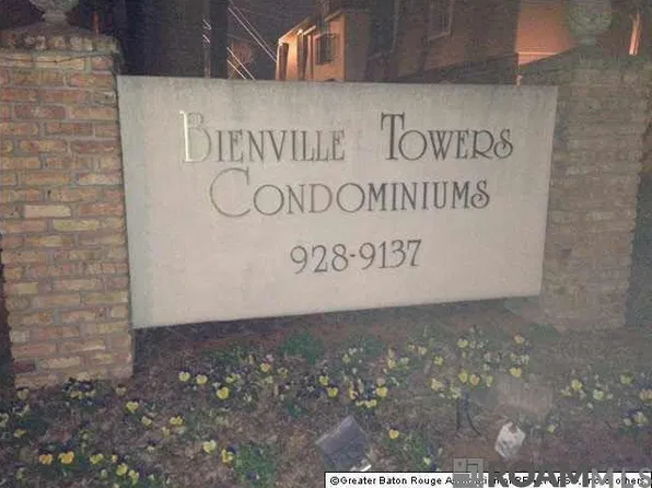 2100 College Dr APT 63, Baton Rouge, LA 70808