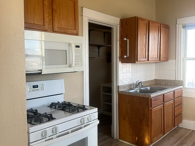1023 S 21st St #2 — Photo 1