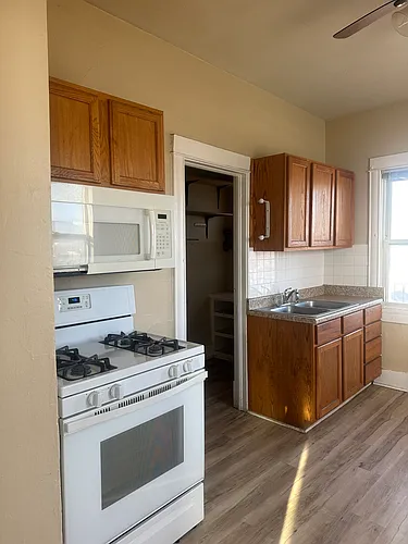 1023 S 21st St #2 Photo 1
