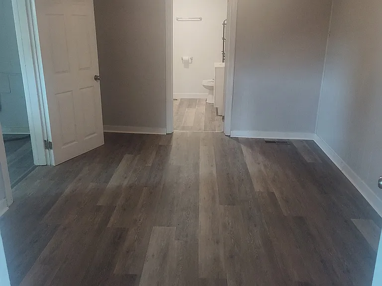 707 Mountain Vista Rd — Photo 5